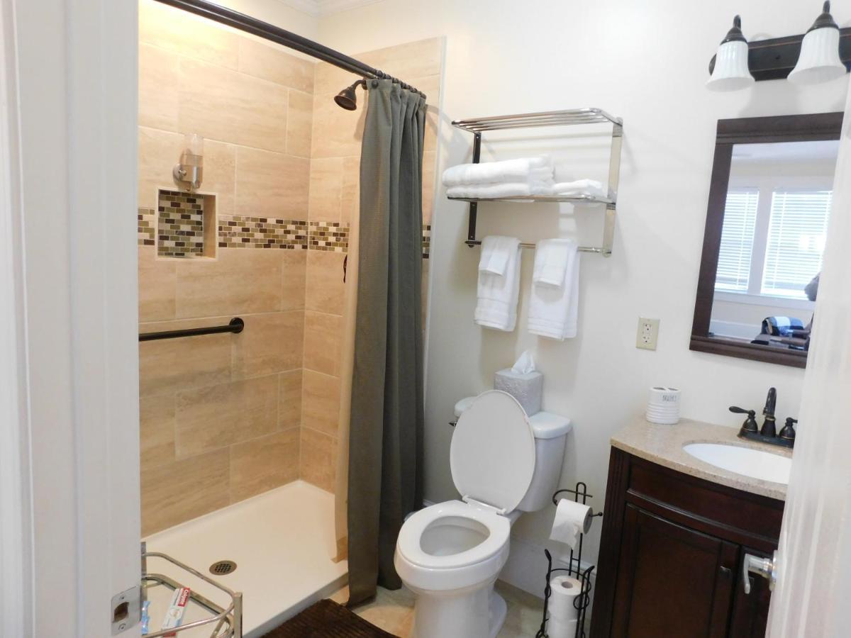 Lawrence Village Bed And Breakfast Swainsboro エクステリア 写真