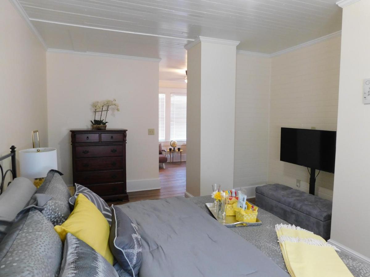 Lawrence Village Bed And Breakfast Swainsboro エクステリア 写真